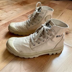Palladium Boots Earth Collection women’s size 8